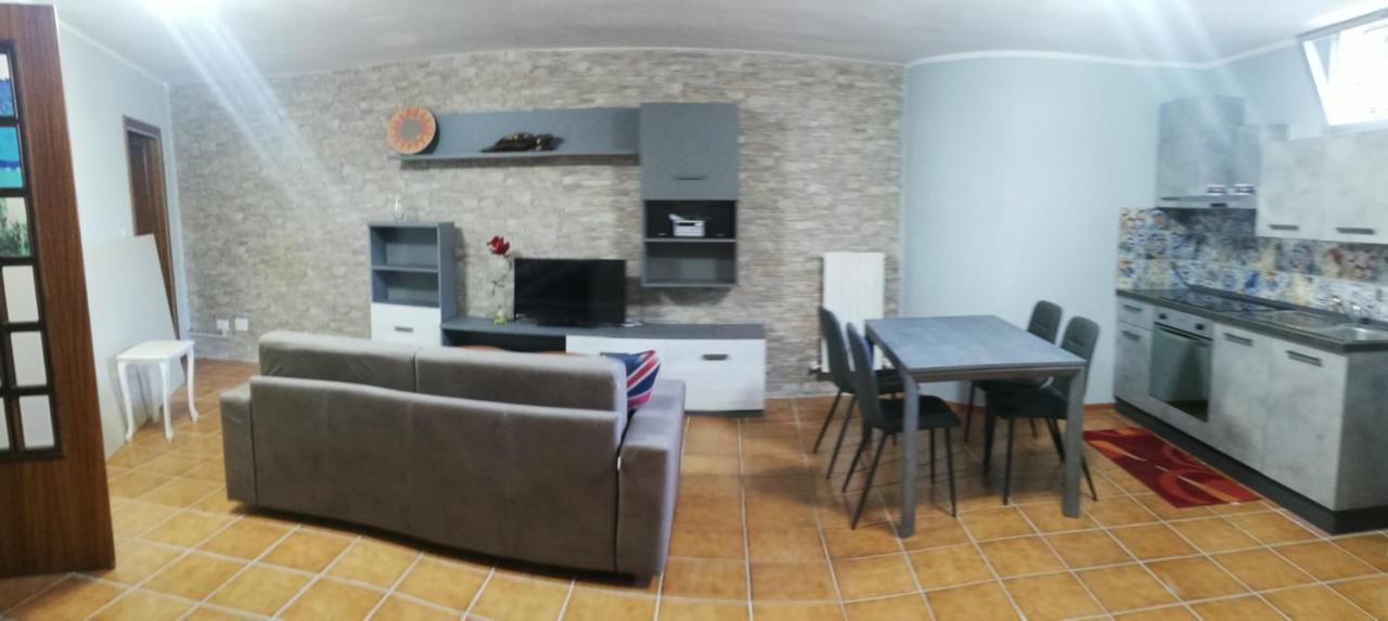 La Taverna Appartamento Scala A Chiocciola Follonica Εξωτερικό φωτογραφία
